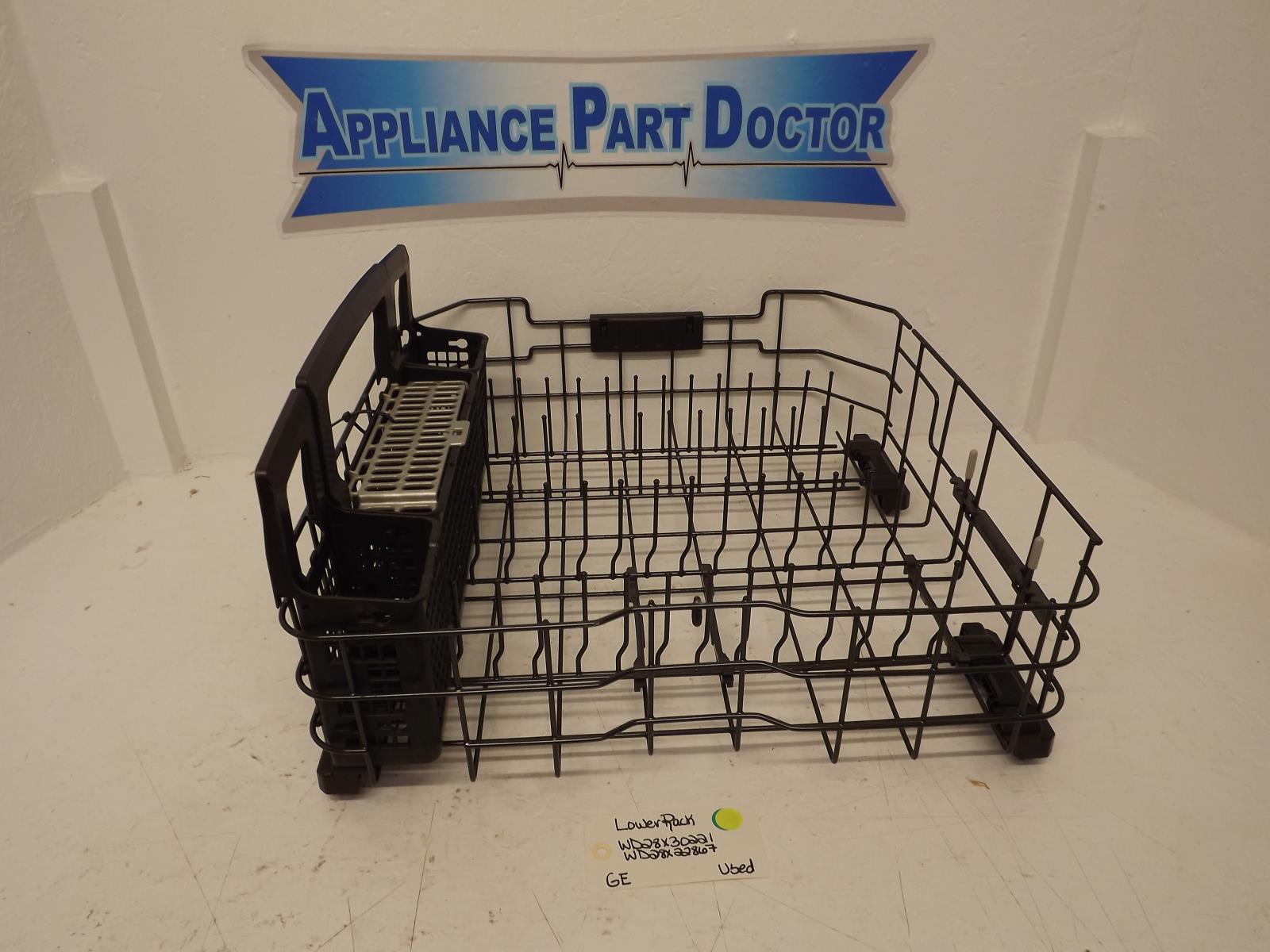 GE Dishwasher WD28X30221 WD28X22867 Lower Rack Used GE Dishwasher WD28X30221 WD28X22867 Lower Rack Used